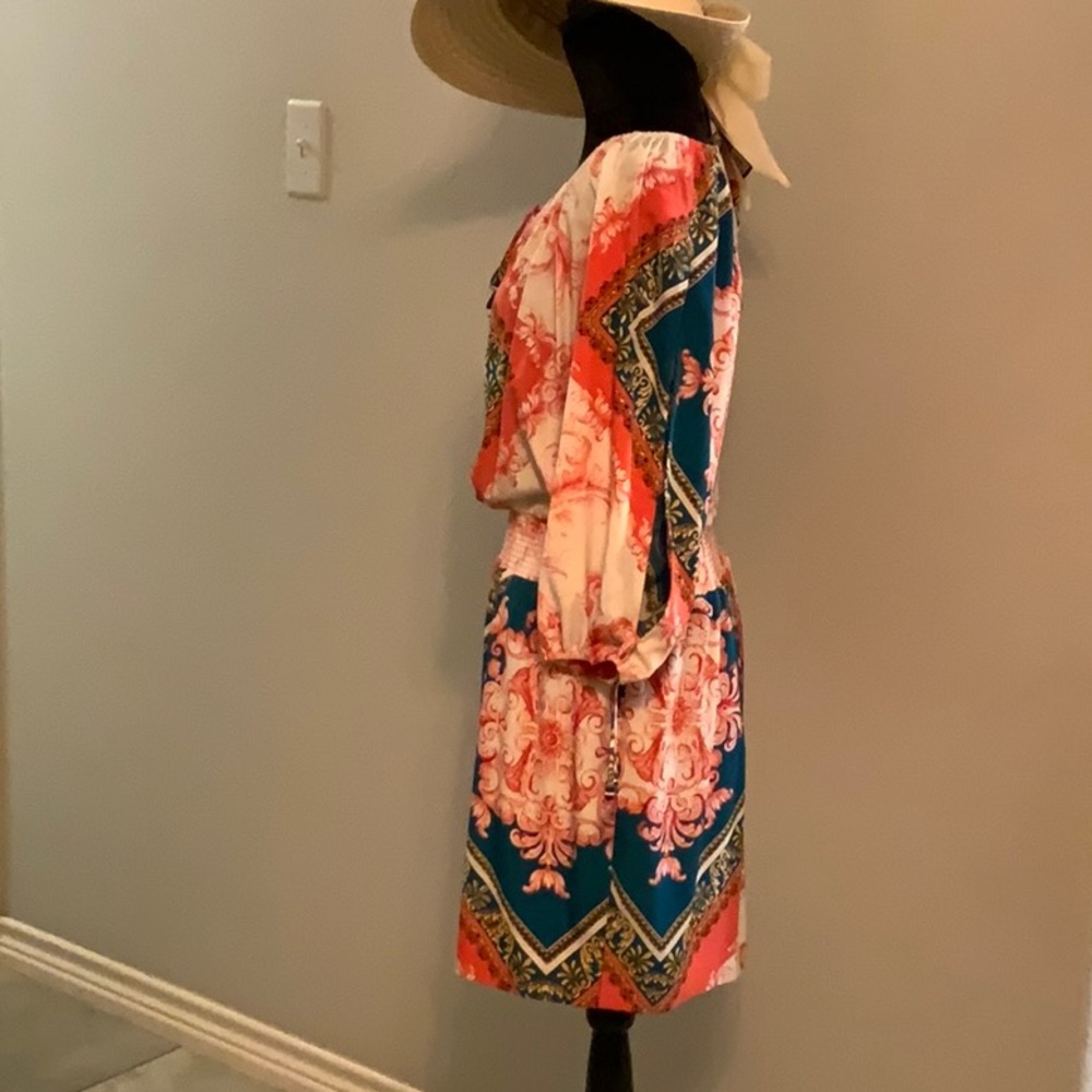 Dress - Picture 2 of 5